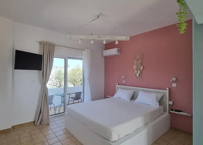 Arocaria - Faliraki Peaceful Apartments